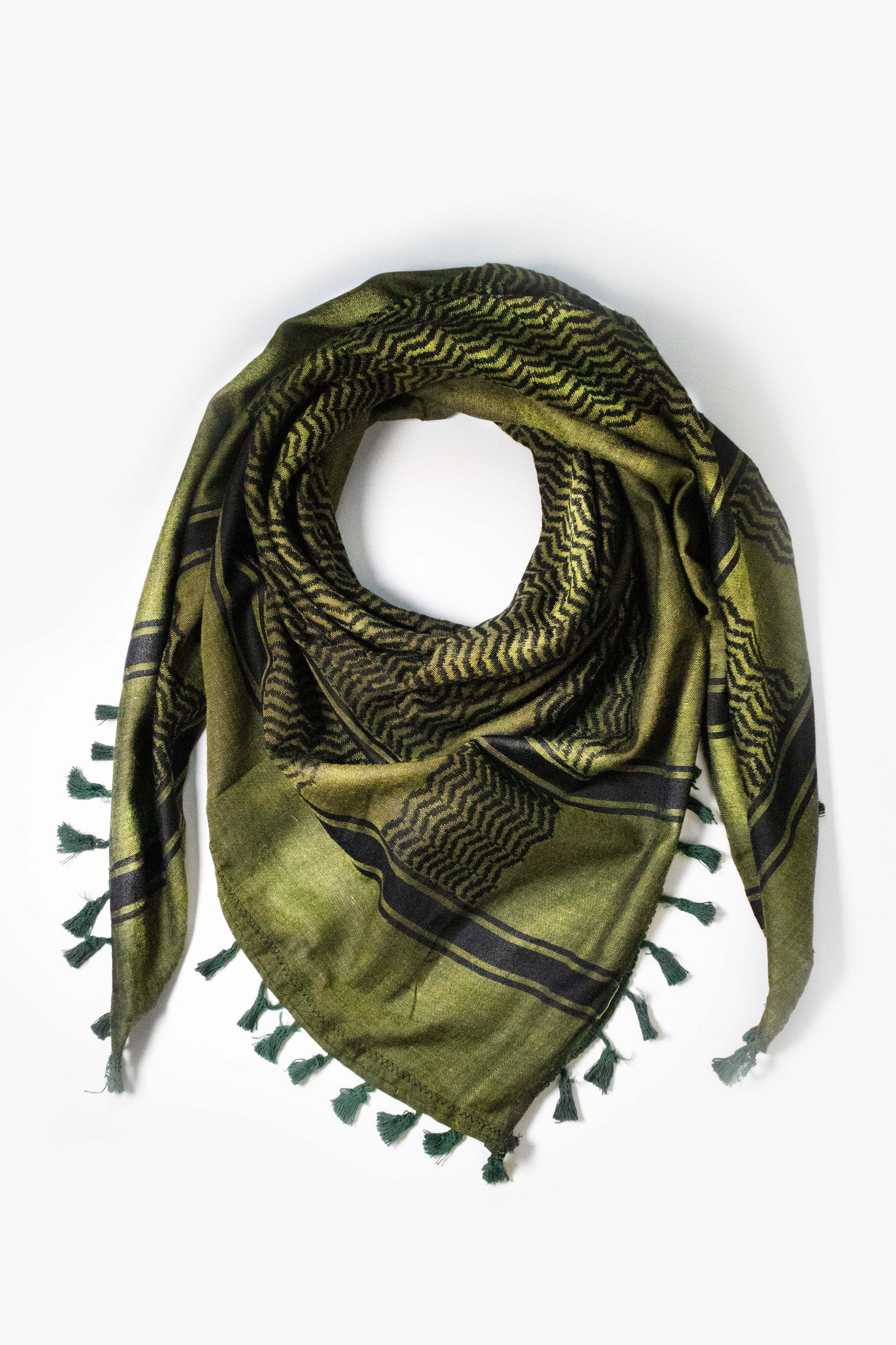 Original Palestinian keffiyeh handmade in Palestine, Where to buy Palestinian kufiya in Europe, Palestinian heritage scarf for men and women, Fair trade Palestinian scarf made in Hebron