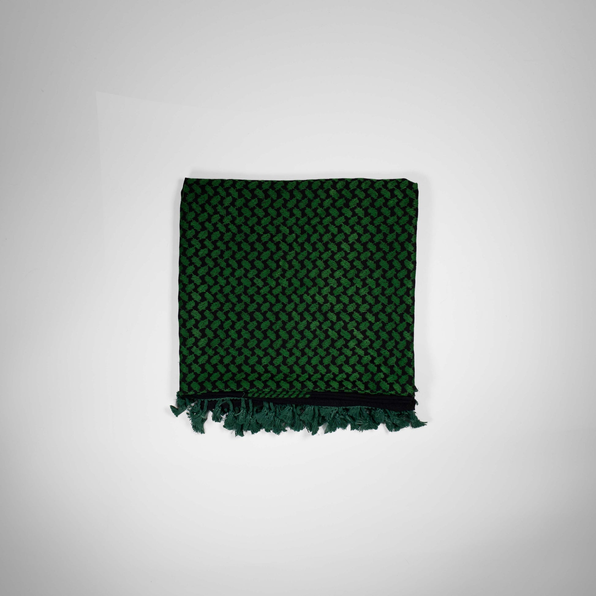 Original Palestinian keffiyeh handmade in Palestine, Where to buy Palestinian kufiya in Europe, Palestinian heritage scarf for men and women, Fair trade Palestinian scarf made in Hebron
