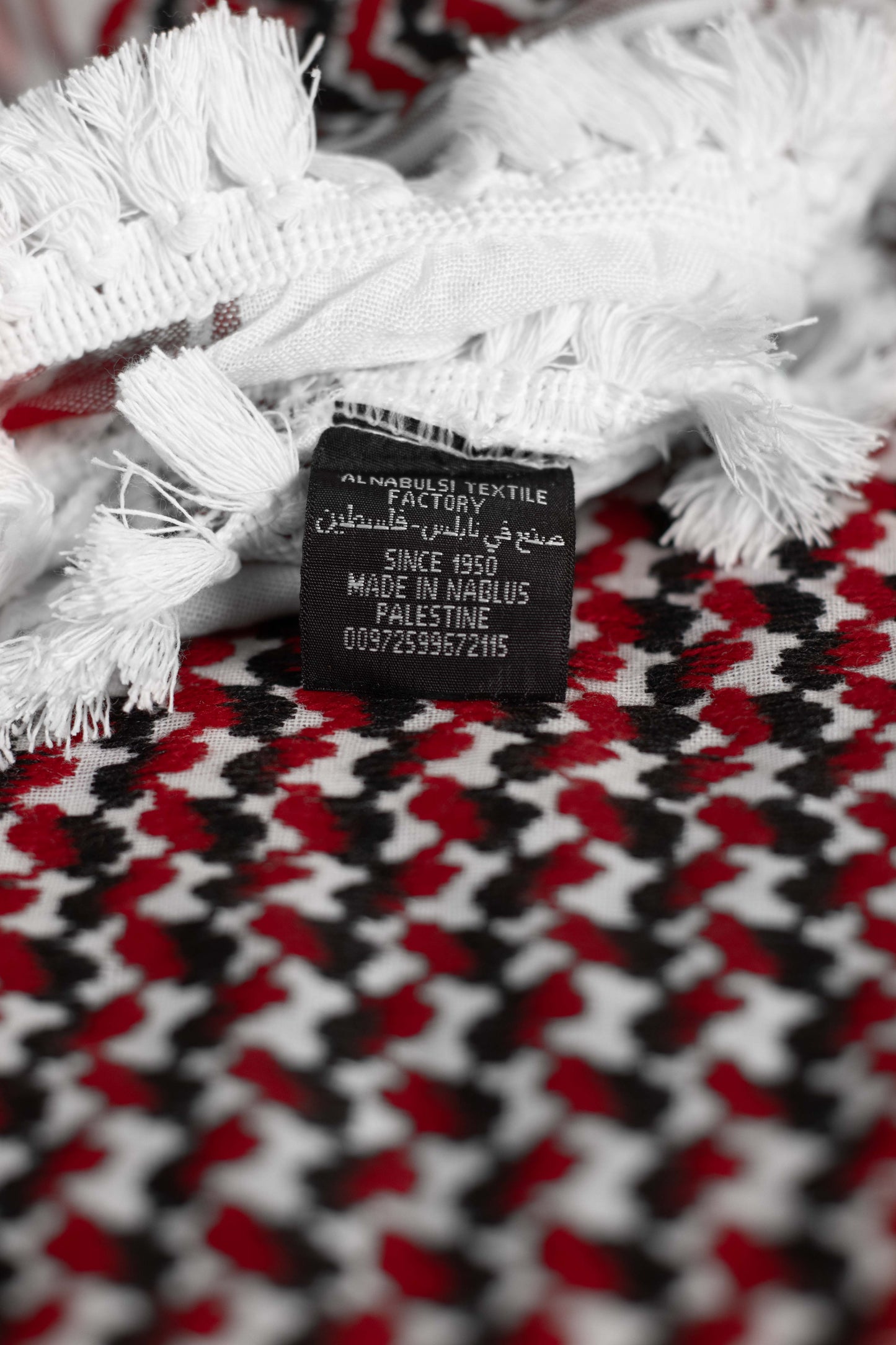 Palestinian kufiya, Hirbawi kufiya ,Keffiyeh Germany, Buy kufiya online ,Palestinian scarf, Buy authentic Hirbawi kufiya online Germany
