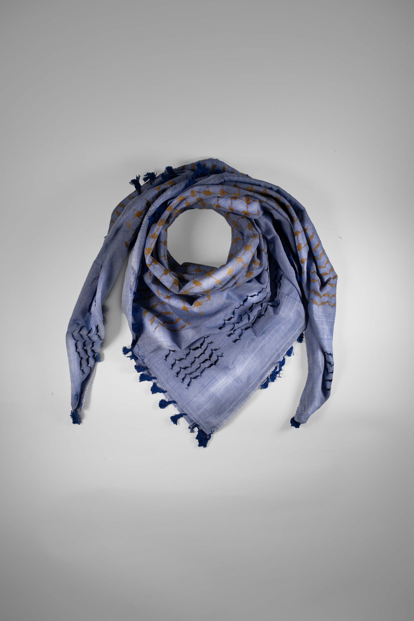 كوفية, كوفية فلسطينية, keffiyeh
كوفية فلسطينية
• كوفية الحرباوي
• Palestinian keffiyeh