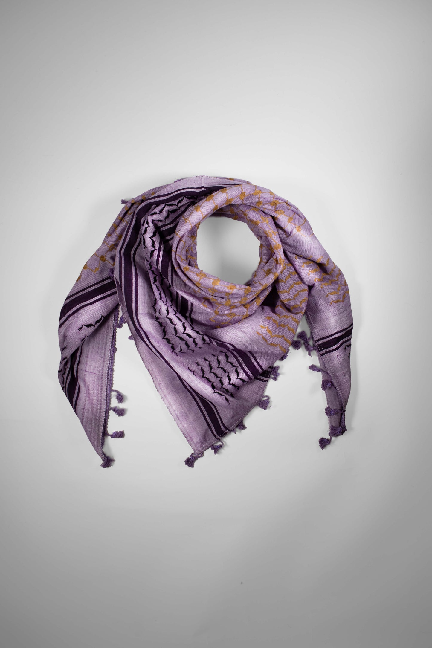 كوفية, كوفية فلسطينية, keffiyeh
كوفية فلسطينية
• كوفية الحرباوي
• Palestinian keffiyeh