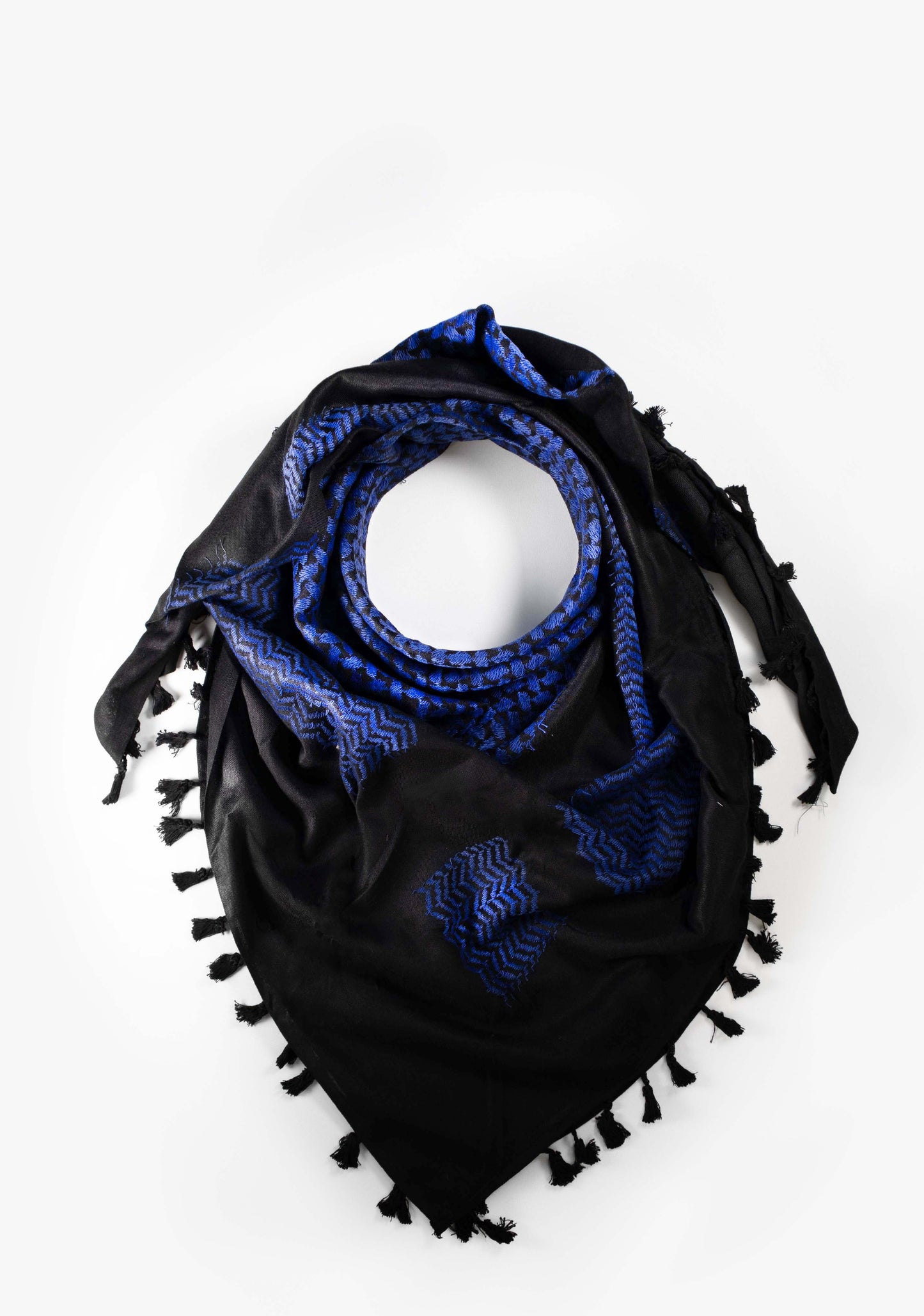 Original Palestinian keffiyeh handmade in Palestine, Where to buy Palestinian kufiya in Europe, Palestinian heritage scarf for men and women, Fair trade Palestinian scarf made in Hebron