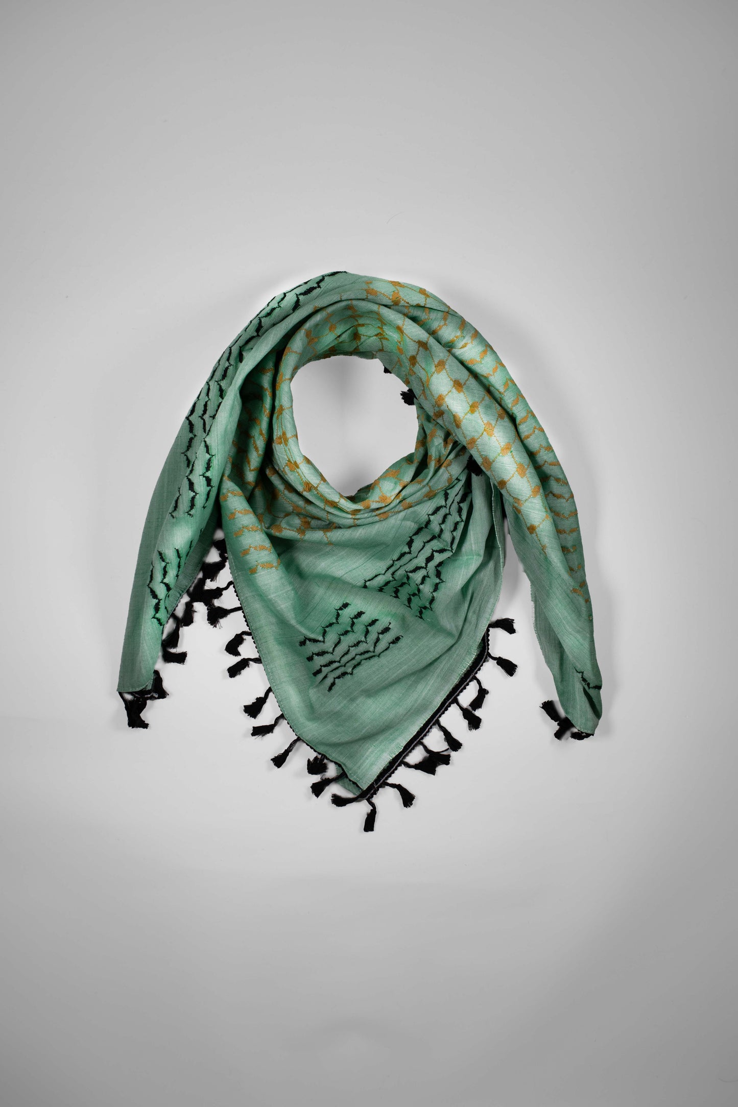 كوفية, كوفية فلسطينية, keffiyeh
كوفية فلسطينية
• كوفية الحرباوي
• Palestinian keffiyeh