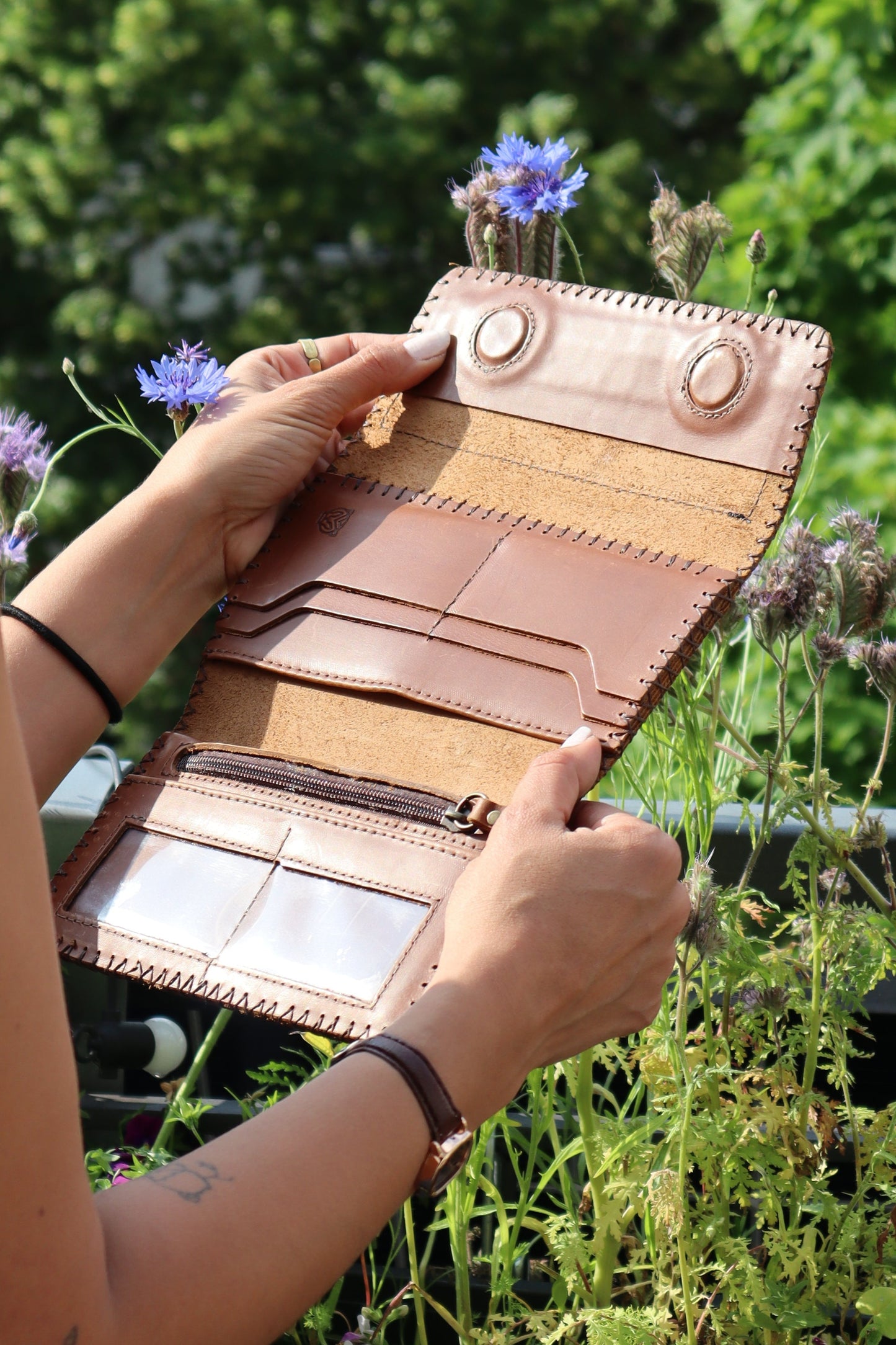 PREMIUM LONG TRI-FOLD WALLET