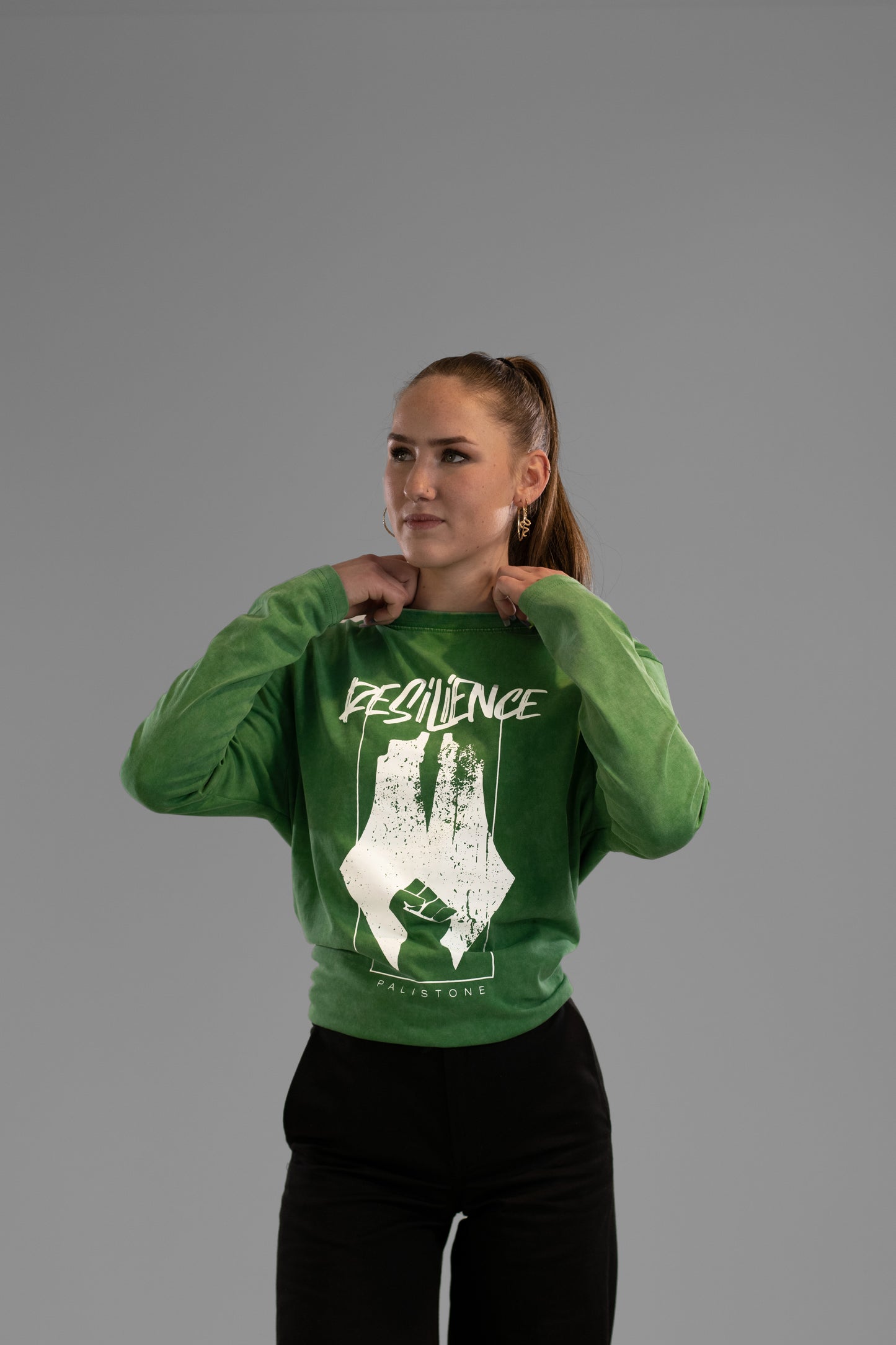 Palestinian resistance shirt, map with fist and spear, unbreakable identity
Freedom and struggle Palestine shirt, powerful symbolism, resilience and hope