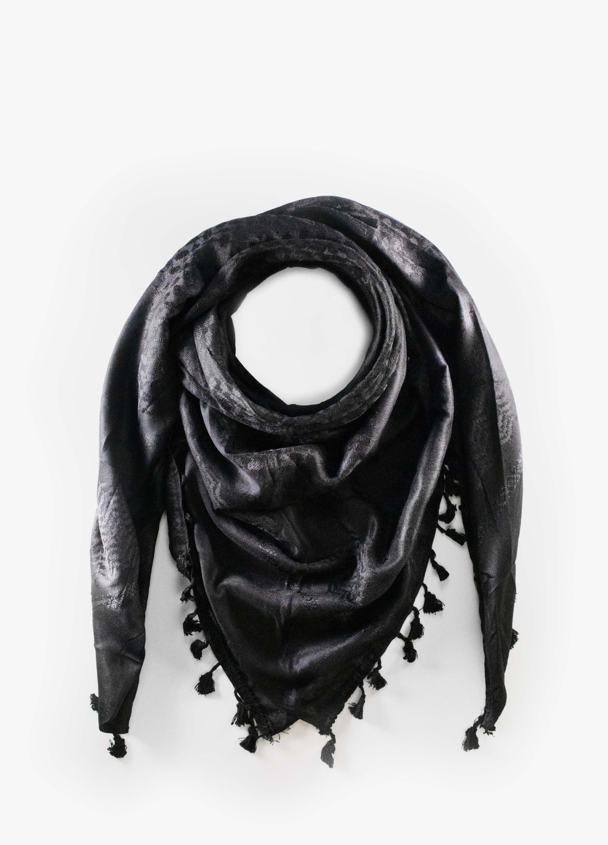 Palestinian kufiya, Hirbawi kufiya ,Keffiyeh Germany, Buy kufiya online ,Palestinian scarf, Buy authentic Hirbawi kufiya online Germany
