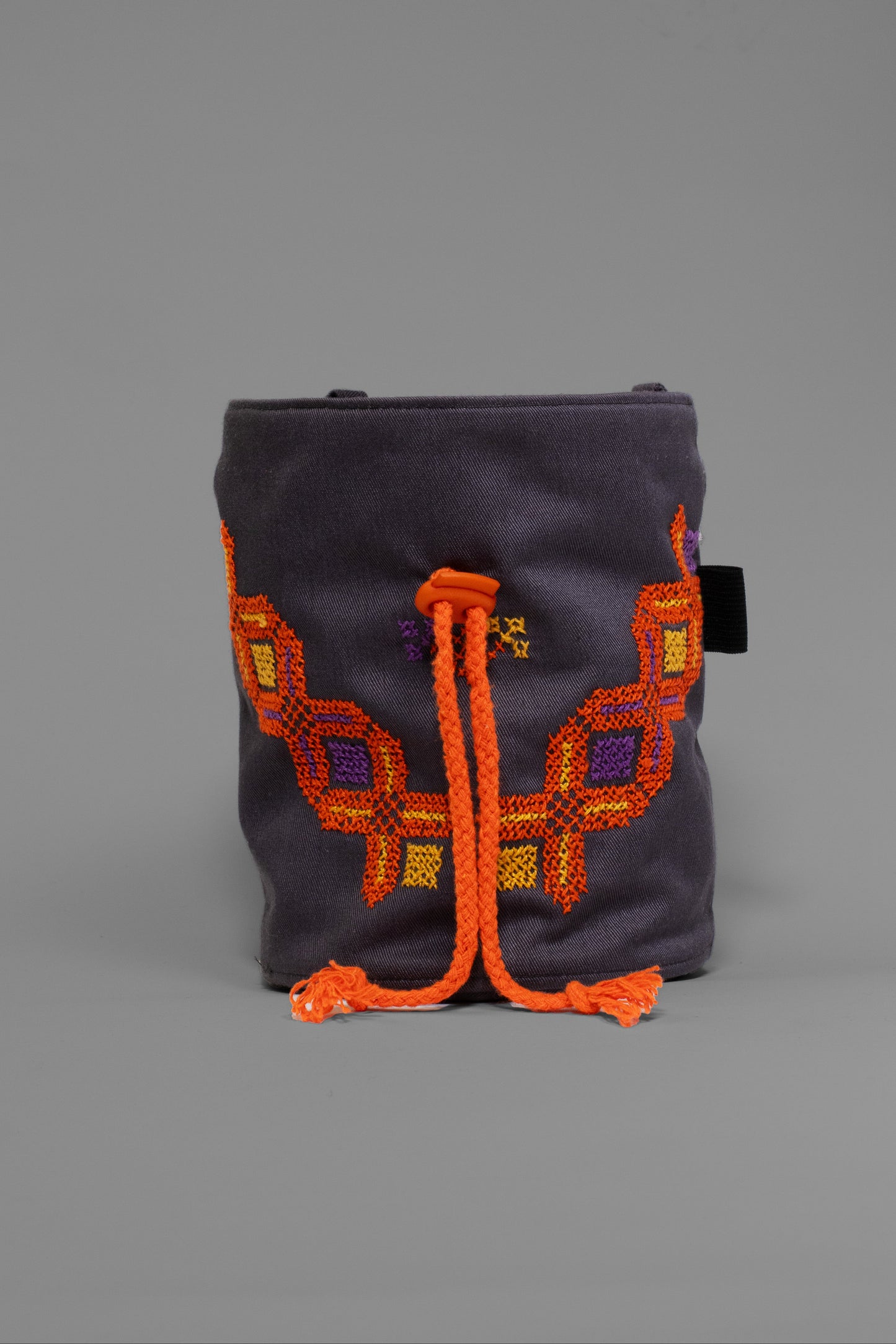 BIR AL-SABE' CHALK BAG