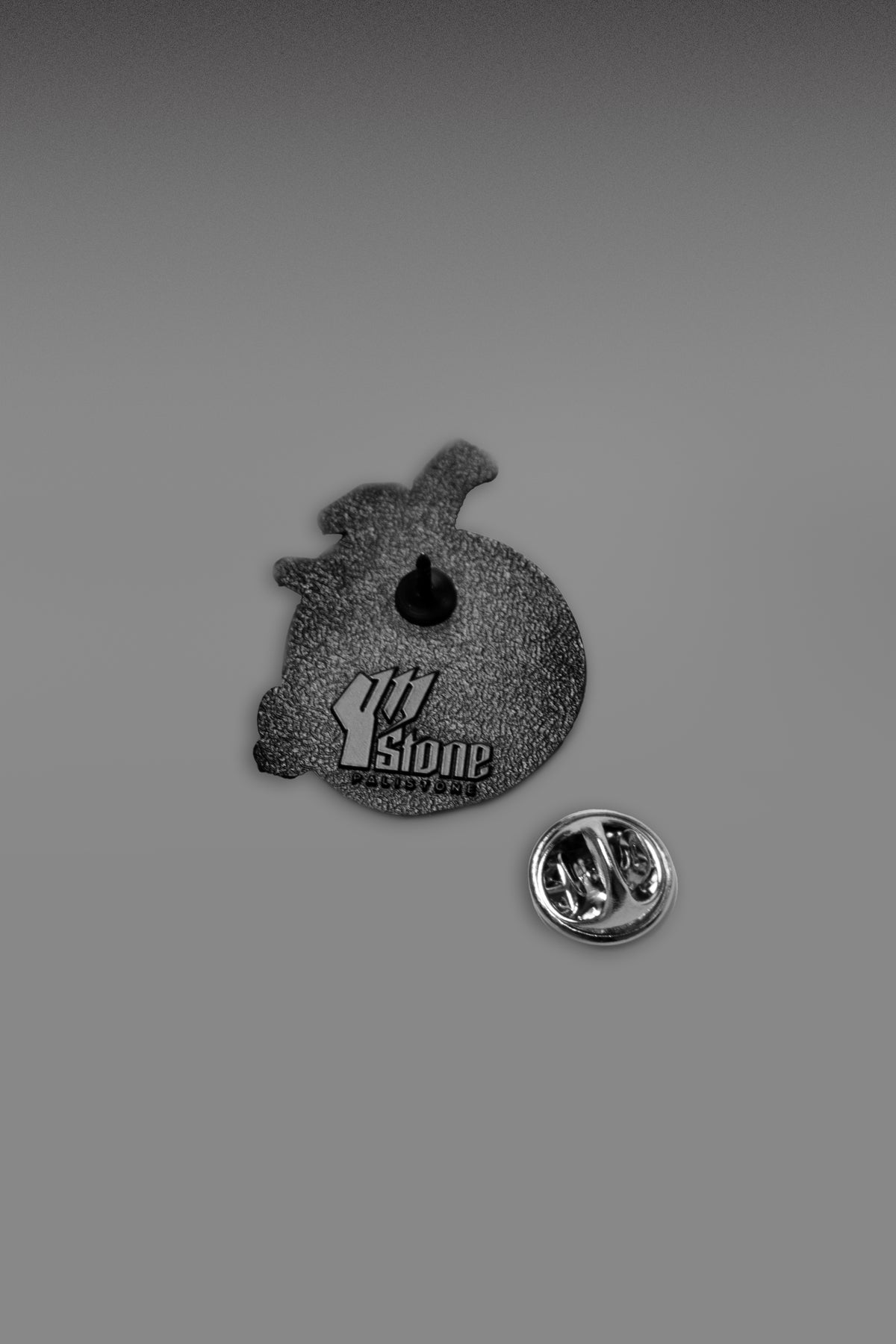 YAFFA ORANGE PIN