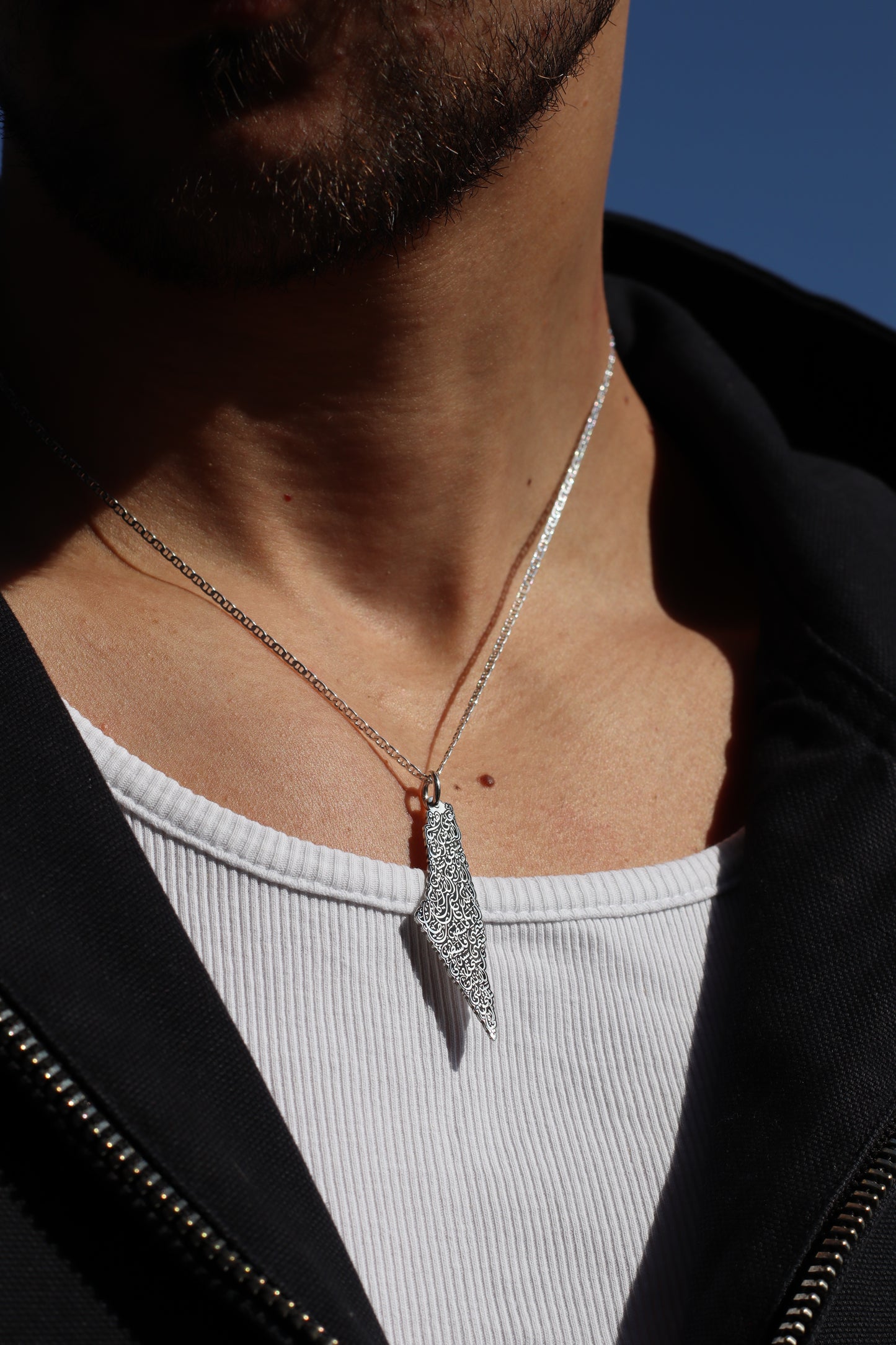 WORTHY EARTH NECKLACE