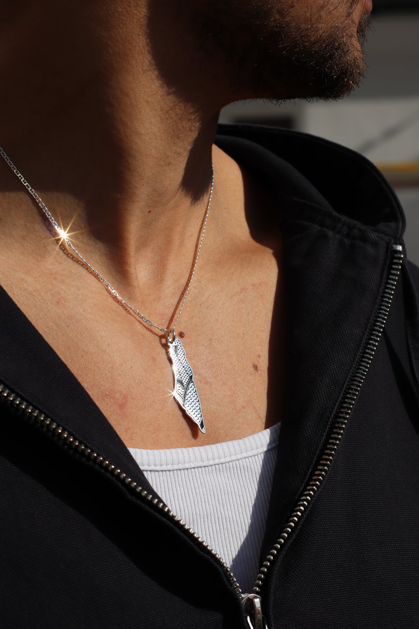 KUFIYA MAP NECKLACE