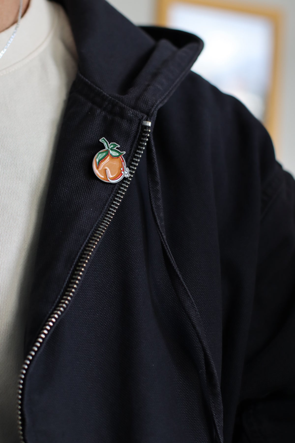 YAFFA ORANGE PIN