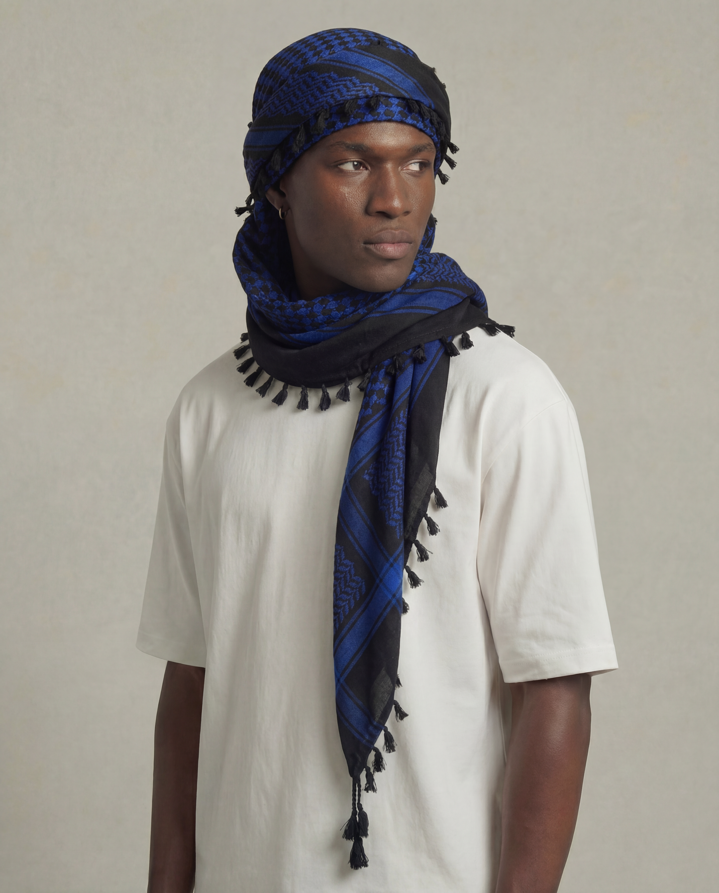 versatile kufiya scarf suitable for both winter and summer wear