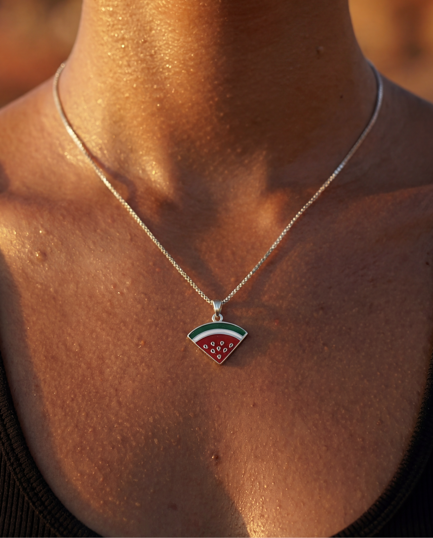 W-MELON PIECE NECKLACE