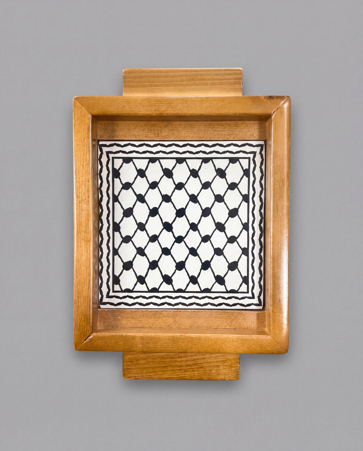 KUFIYA TRAY